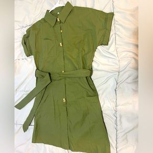 Army green one piece 💚